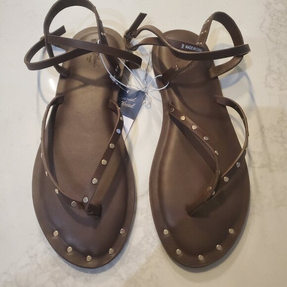 New Universal Thread Brown Studded Thong Ankle Strap Sandals size 9 - Picture 1 of 10